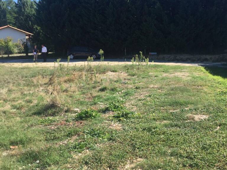 Terrain à bâtir de 605 m² à MARSAS (33) — photo 1