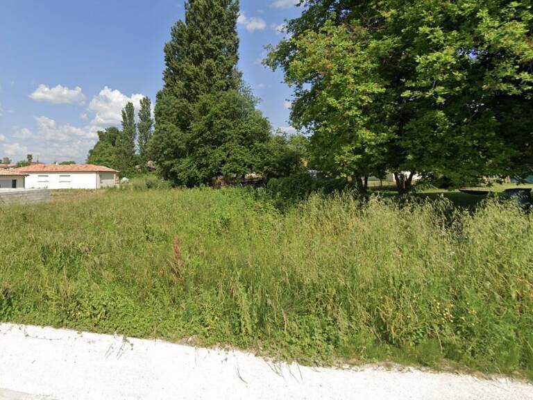 Terrain à bâtir de 488 m² à PEUJARD (33) — photo 1