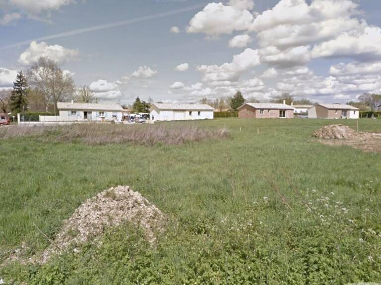 Terrain à bâtir de 417 m² à PEUJARD (33) — photo 1