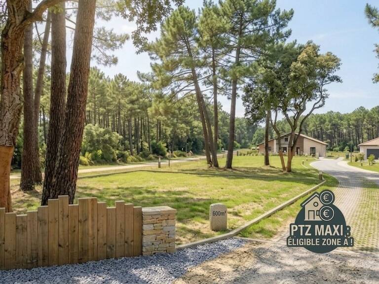 Terrain à bâtir de 720 m² à ONDRES (40) — photo 1