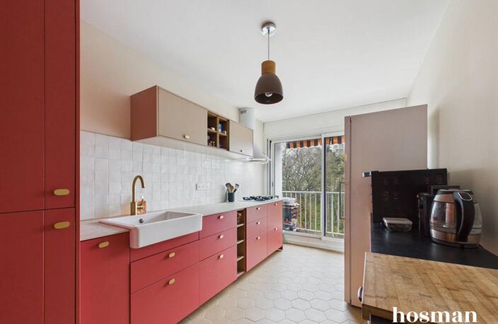 Appartement lumineux et calme de 5 pièces - 100 m² - Vue dégagée, double balcon, garage et cave - Lyon 5 — photo 5