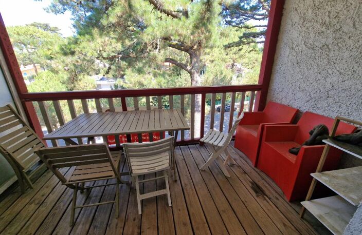 Appartement duplex T2 avec ascenseur à 200 m de la plage quartier Aquabaule — photo 3