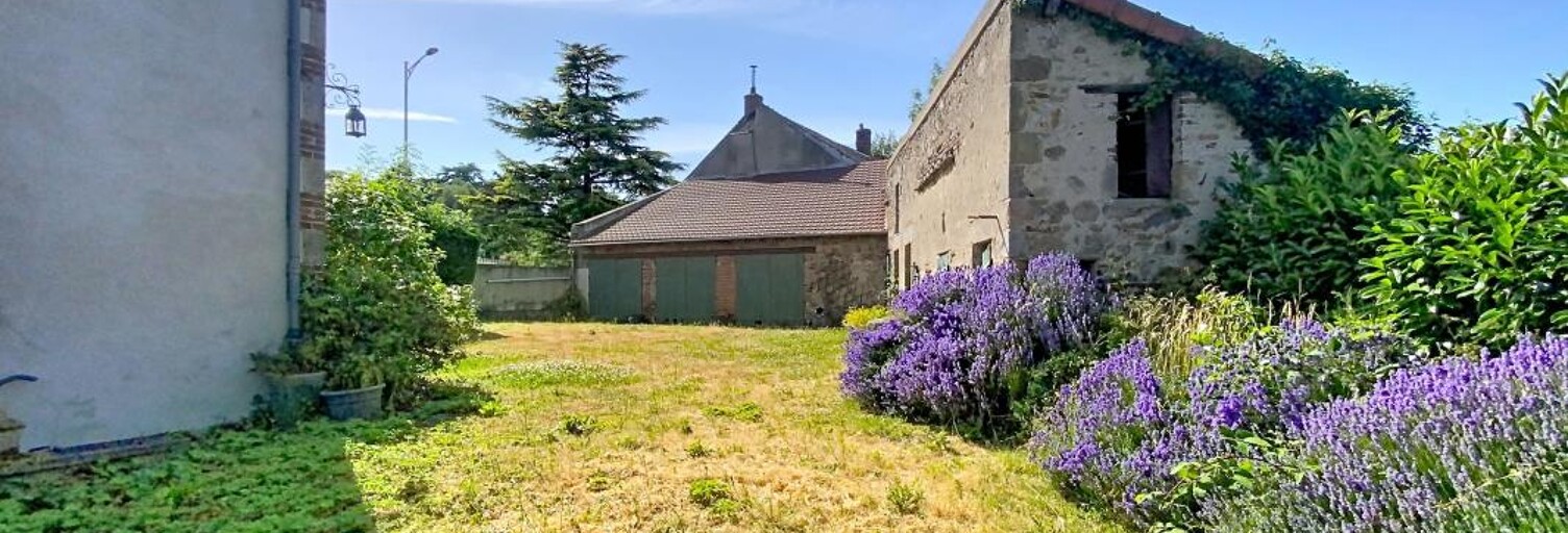 Maison 8 Pièces 224 m² à vendre à Montaigut-en-Combraille (63700)