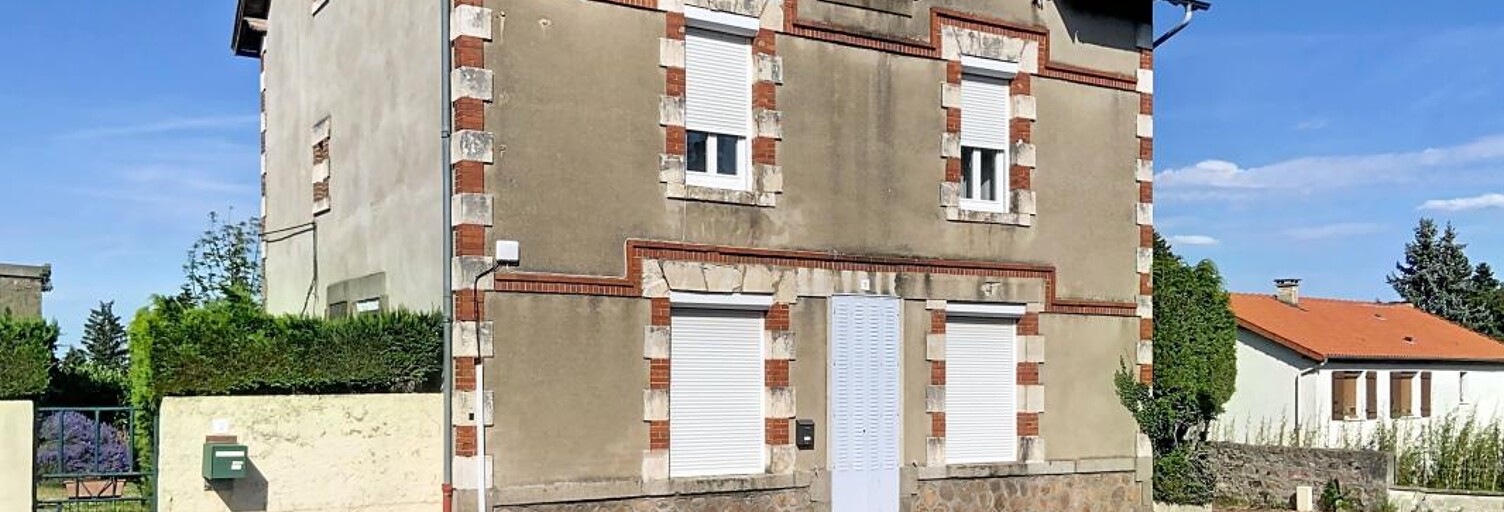 Maison 8 Pièces 224 m² à vendre à Montaigut-en-Combraille (63700)