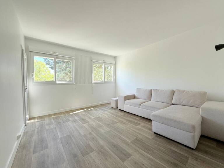 Appartement À Vendre — photo 1