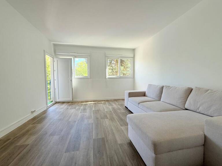 Appartement À Vendre — photo 1