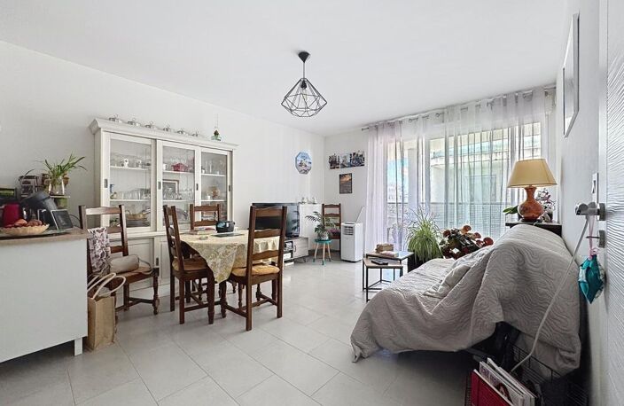 Appartement À Vendre — photo 2