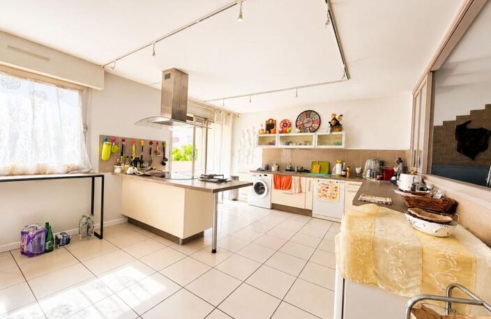 Appartement À Vendre — photo 3