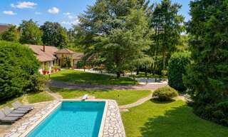 Maison 9 Pièces 307 m² à vendre à Écully (69130)