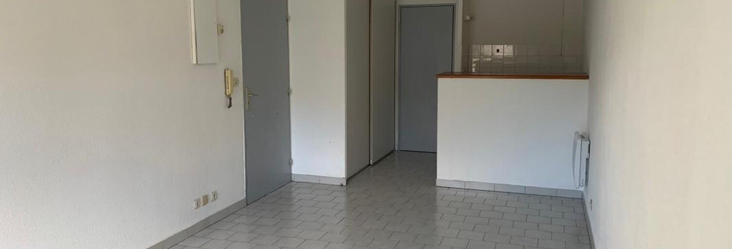 Appartement 1 Pièce 28 m² à louer à Nîmes (30900)