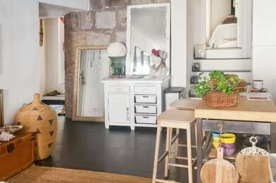 Appartement 3 pièces 274300 €