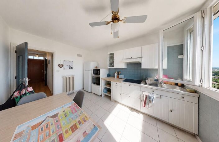 Saint Cyprien, Toulouse - Appartement T2 de 46m2 avec loggia — photo 3