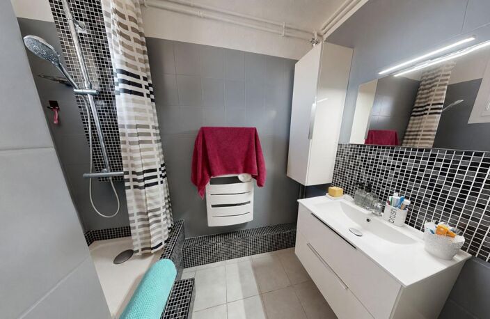 Saint Cyprien, Toulouse - Appartement T2 de 46m2 avec loggia — photo 4