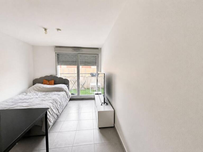 Appartement À Vendre — photo 1