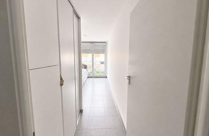 Appartement À Vendre — photo 3