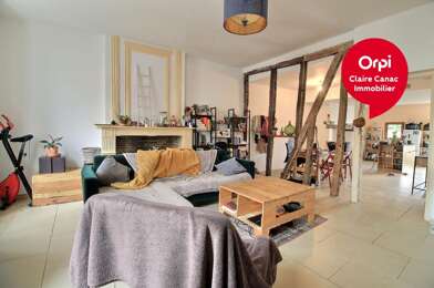 Appartement 4 pièces 870 €