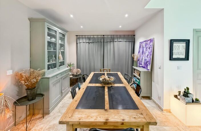 Chai rénové en loft de 152m², jardin, piscine, DPE A — photo 3