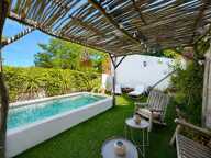 Chai rénové en loft de 152m², jardin, piscine, DPE A — photo 2