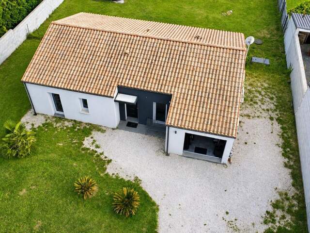 Maison À Vendre 3 chs Montpellier de Médillan — photo du bien