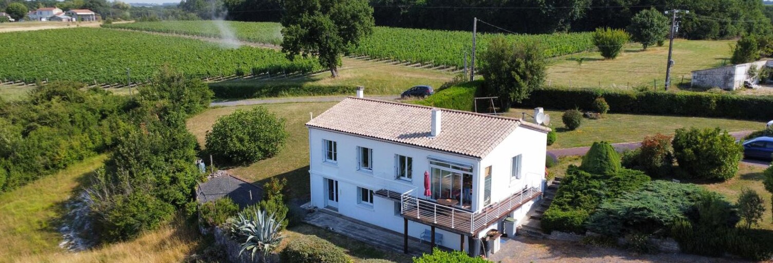 Maison 4 Pièces 128 m² à vendre à Chenac-Saint-Seurin-d'Uzet (17120)