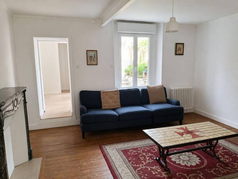 MAZAMET MAISON DE VILLE AVEC JARDIN ET DEPENDANCE — photo 1