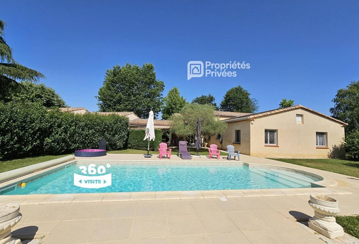 ENSEMBLE IMMOBILIER  DE PLAIN PIED 240 m² -  8 CHAMBRES - TERRAIN 5000 m² - PISCINE - GARAGES — photo 1