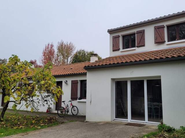 Maison en hameau sur la commune de Chateau thebaud — photo du bien