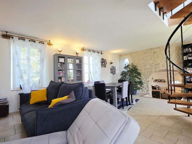 BOURGES MAISON 100.6M² 4 PIECES JARDIN — photo du bien