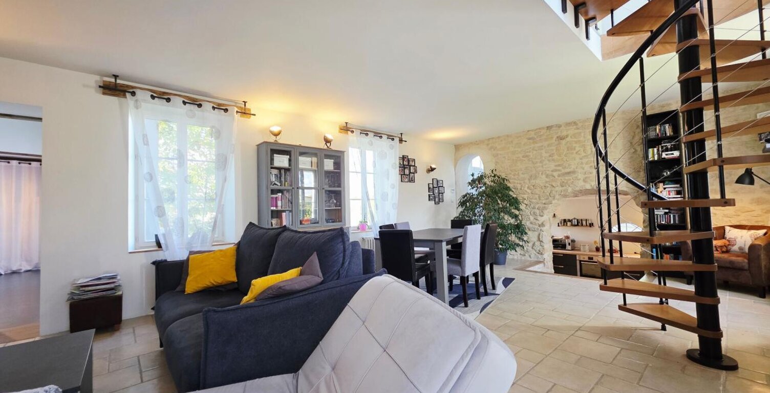BOURGES MAISON 100.6M² 4 PIECES JARDIN — photo 1