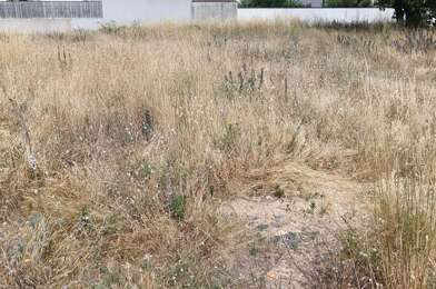 Terrain  169600 €