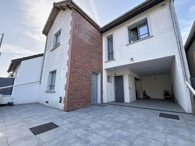 Maison  moderne à Villejuif de 225 m2 avec  7 chambres — photo du bien