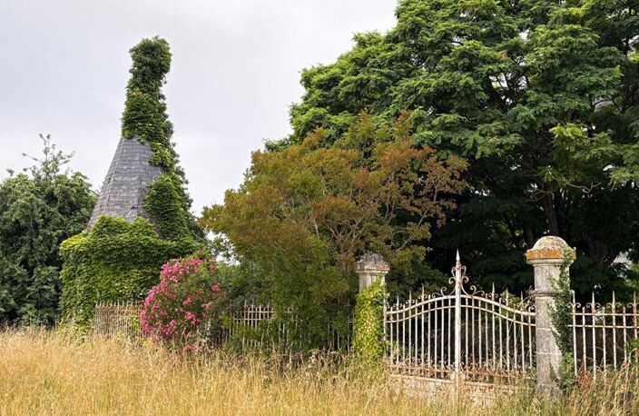 Château confidentiel à Massugas, dominant les côteaux, entre Pellegrue et Sauveterre de Guyenne — photo 4