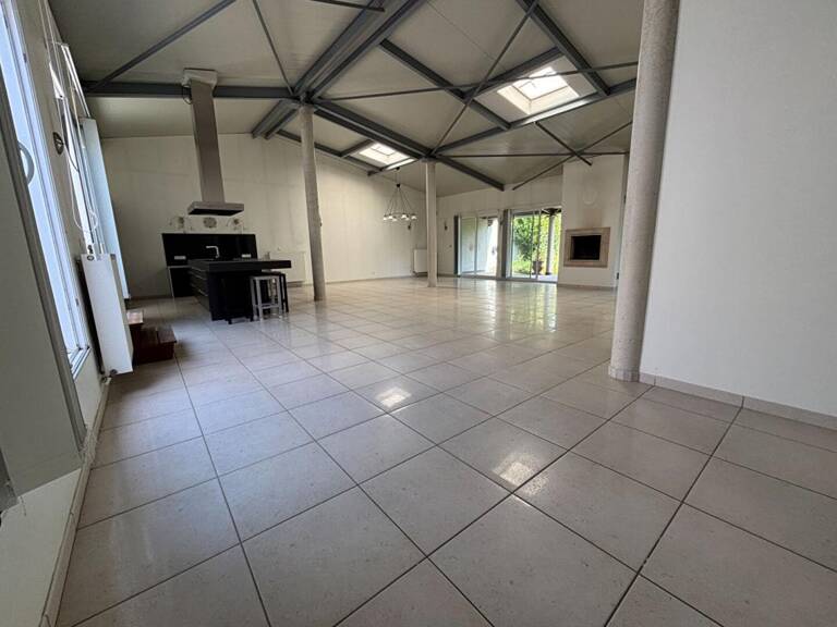 ensemble  immobilier local commercial + habitation de caractére 6 pièce(s) 210 m2 — photo 1