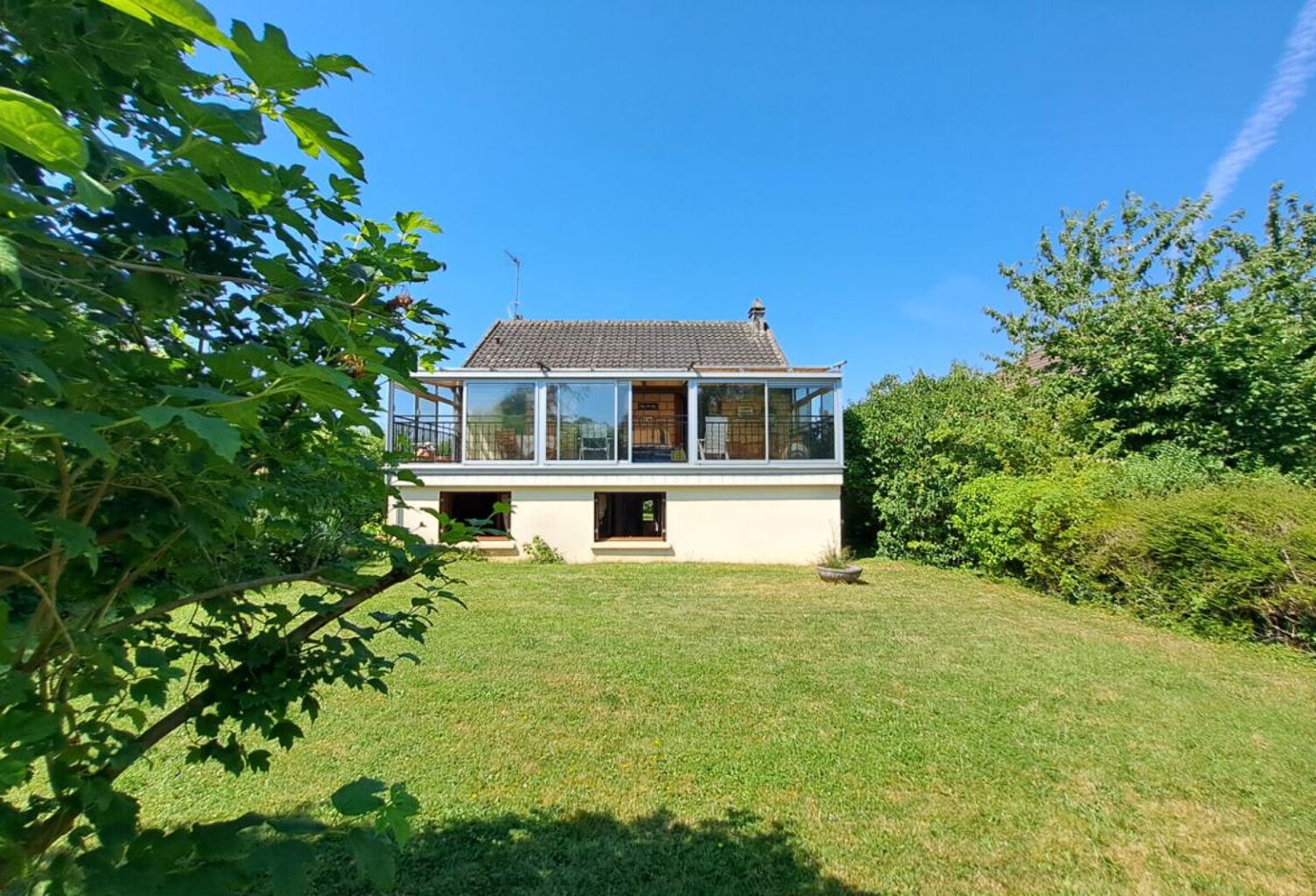 Maison Coignières 142 m² Terrain 649 m² — photo 1