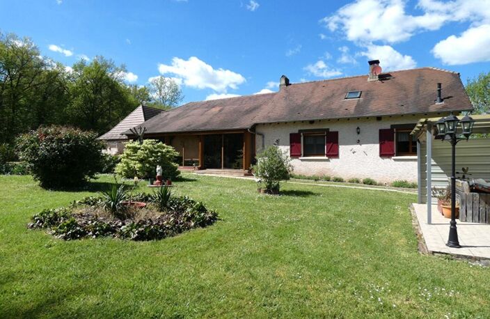 Maison 150 m2 habitables / 3 chambres / grange 154m² / terrain 9357m² — photo 3