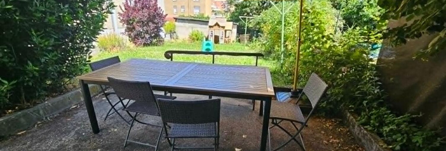 Maison 8 Pièces 193 m² à vendre à Sorbiers (42290)