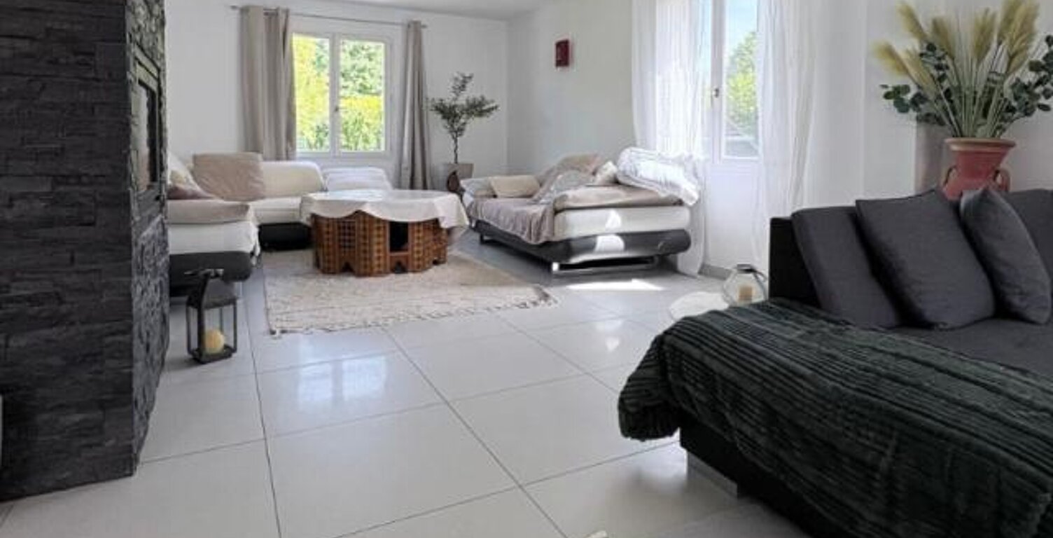 Volumes, luminosité et cadre privilégié pour cette belle maison familiale — photo 1