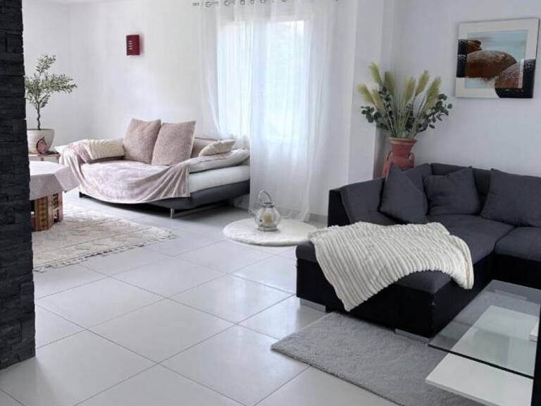 Volumes, luminosité et cadre privilégié pour cette belle maison familiale — photo 1
