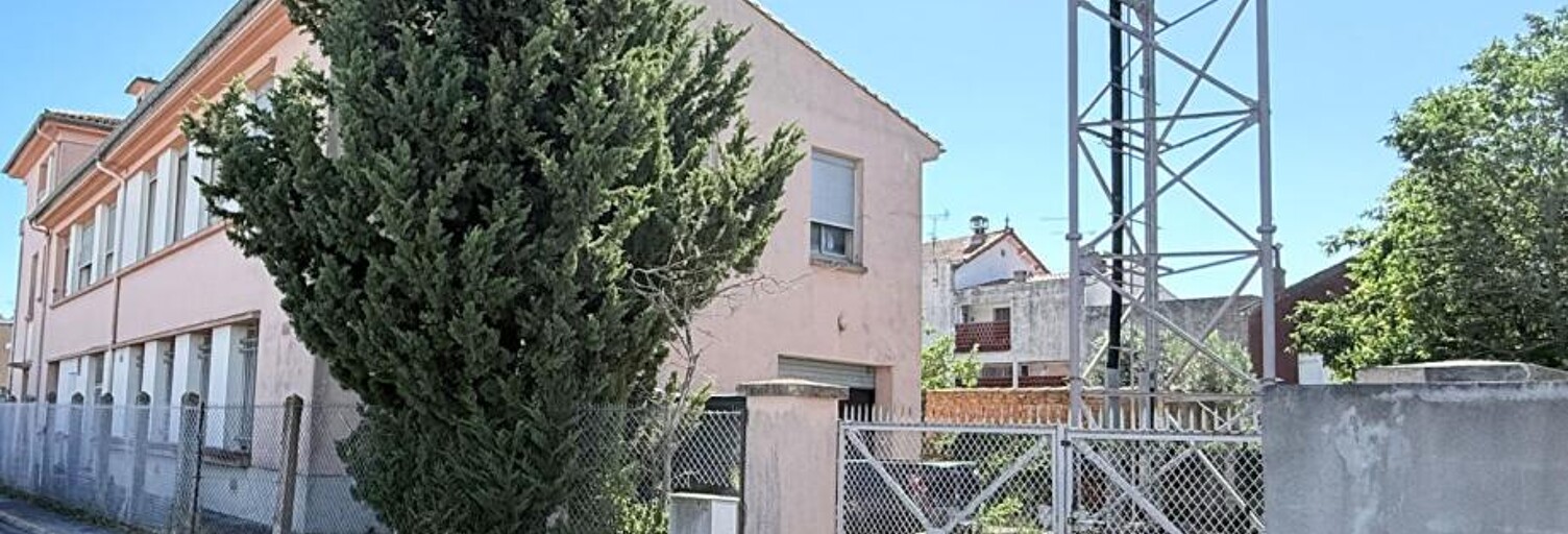 Immeuble  842 m² à vendre à Carcassonne (11000)