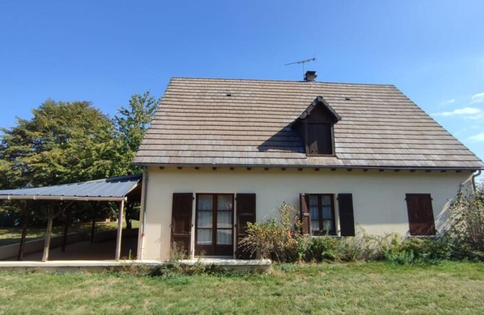 Belle maison familiale avec terrain attenant dans Nord Cantal — photo 2