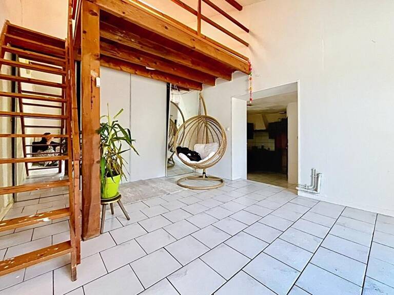 Appartement esprit "maisonnette"  avec exterieur et garage — photo 1