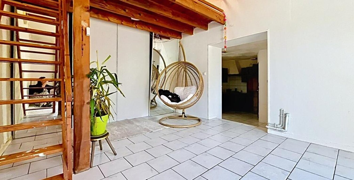 Appartement esprit "maisonnette"  avec exterieur et garage — photo 1