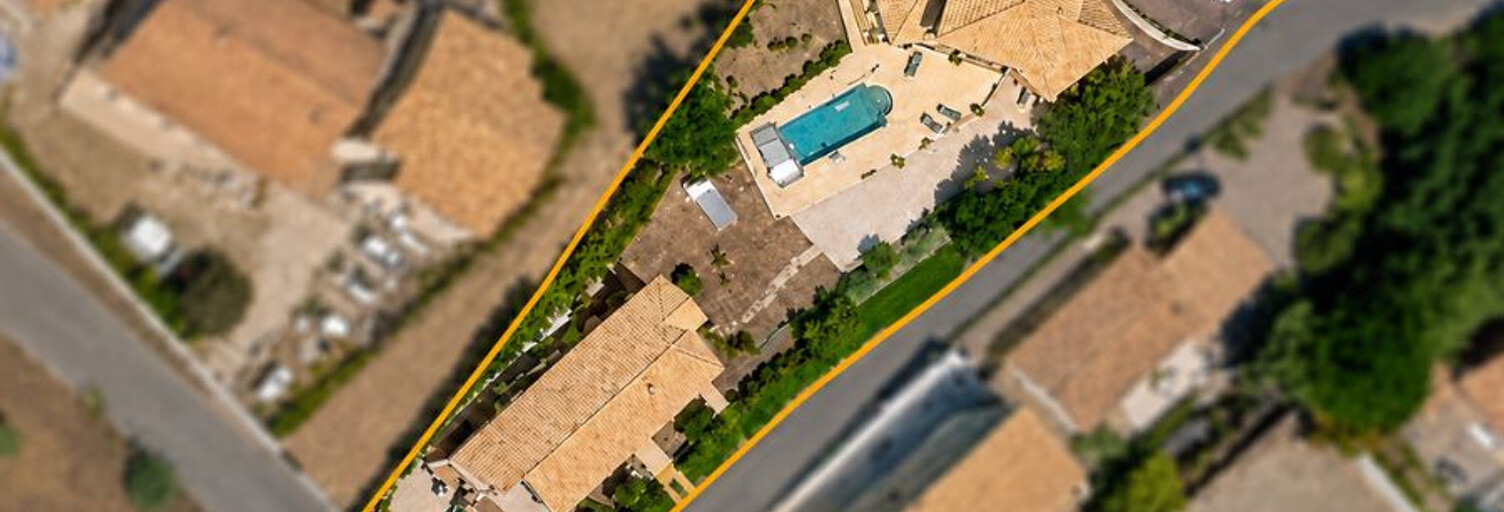 Maison 10 Pièces 212 m² à vendre à Roquefort-des-Corbières (11540)