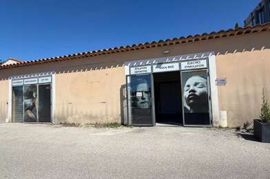 Commerce  1800 €