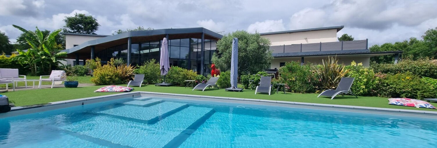 Maison 16 Pièces 805 m² à vendre à Le Porge (33680)