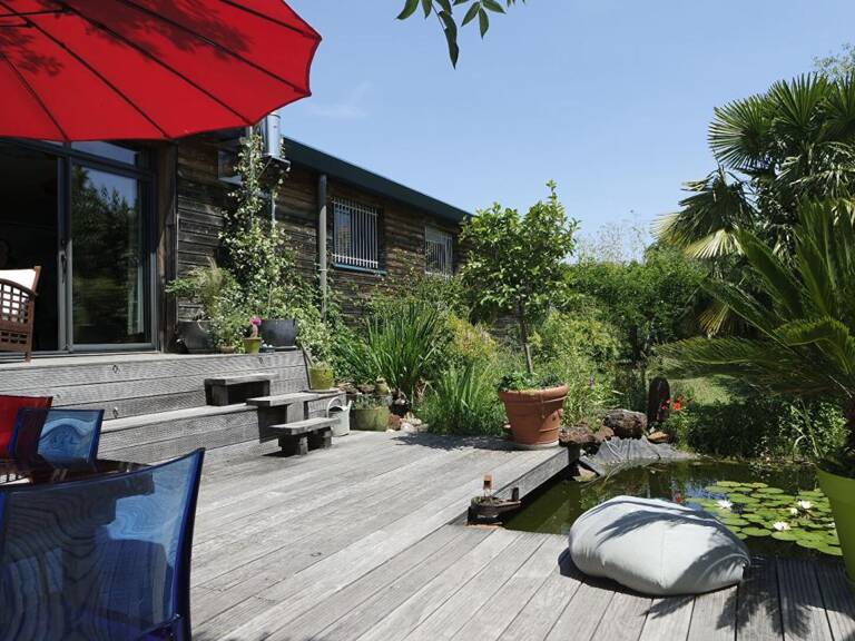 MAISON 401M² DE PLAIN PIED STYLE LOFT ATELIER JARDIN — photo 1