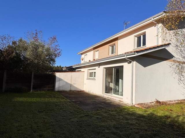 Ensemble immobilier composé de 2 maisons mitoyennes — photo du bien