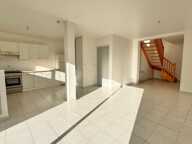 Ensemble immobilier composé de 2 maisons mitoyennes — photo 3