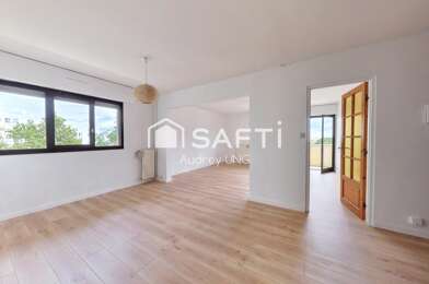 Appartement 4 pièces 172000 €