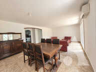 Spacieux T3 de 77 m²env.  avec Terrasse, Parking & Cave - FREJUS PLAGE — photo 2